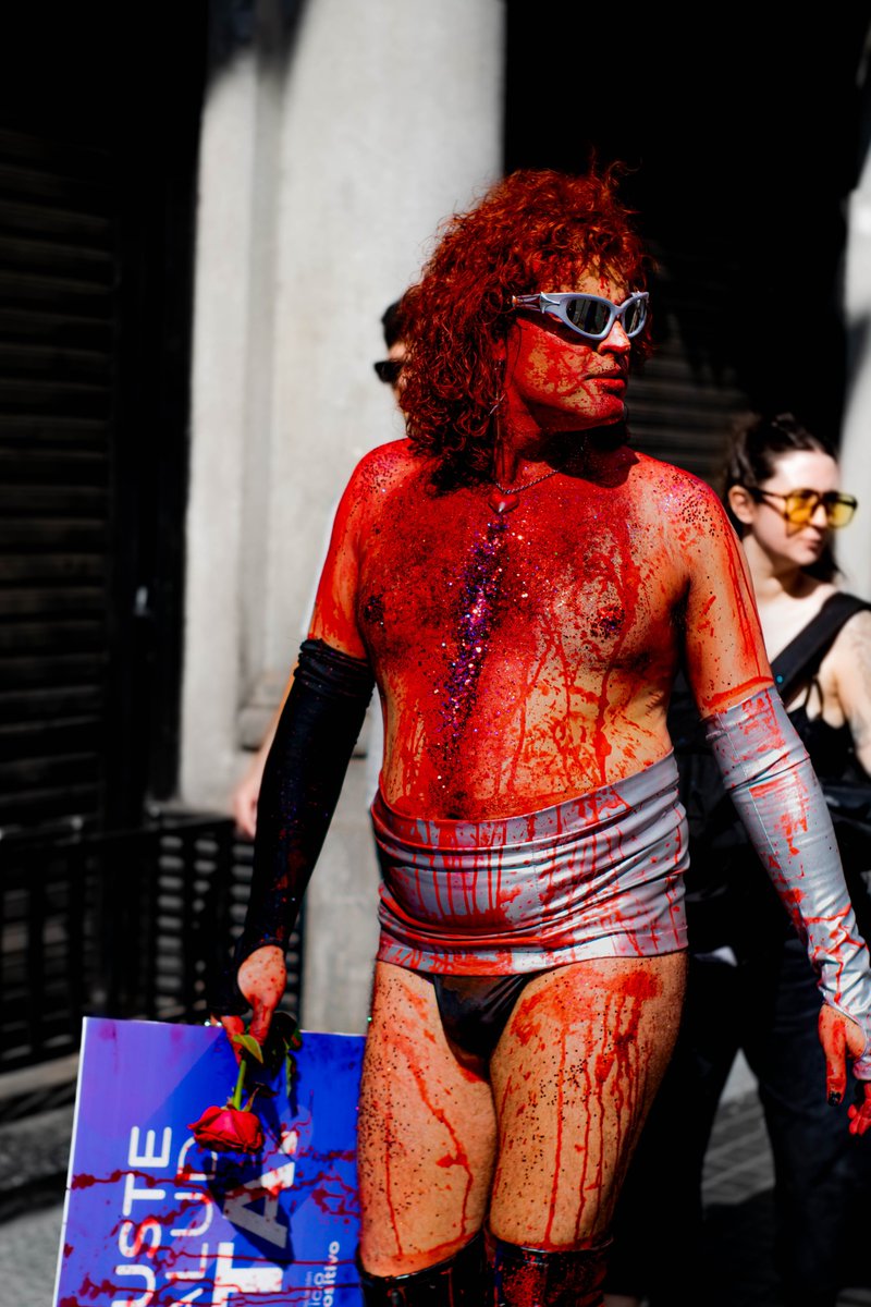 Langolas tweet media