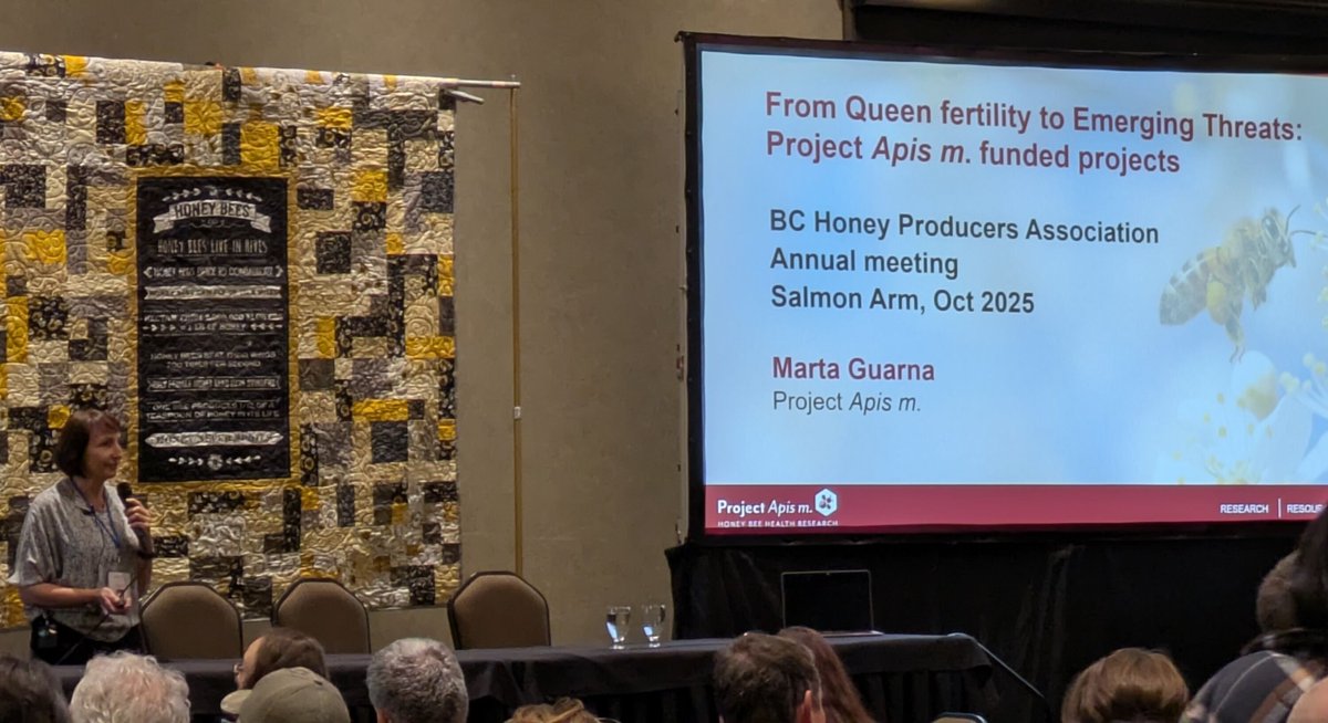ProjectApism's tweet image. Great discussions in Salmon Arm, BC 🍁🐝
PAm partners shared honey bee health &amp;amp; queen research updates, plus emerging threats like Tropilaelaps. Congrats to award-winner Heather Sosnowski &amp;amp; best wishes to Paul Van Westendorp on his retirement after 35 years!