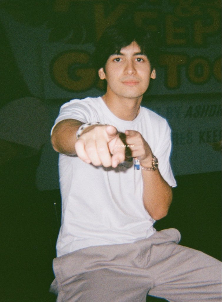 ashdresfiles's tweet image. happiest birthday to the kindest, and genuine man we know. thank you for always making us feel seen and loved in the most sincere way. you truly deserve every good thing this world has to offer. we love you so much, drezzi, and i hope we get to show that to you every single time.…