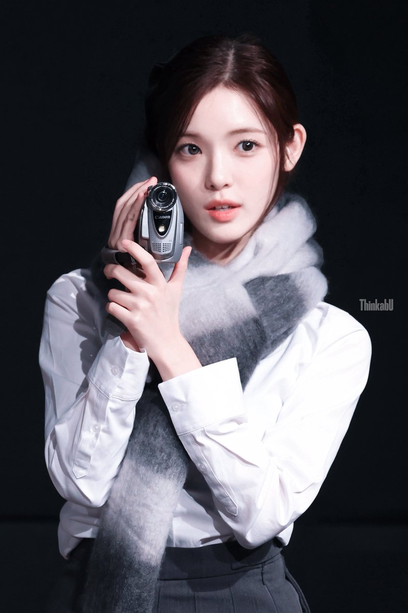 ThinkabU_0412's tweet photo. 251102

❄️📹🩵

#유하 #H2H #하투하
#하츠투하츠 #YUHA #Hearts2Hearts https://t.co/TpSreWiIWP