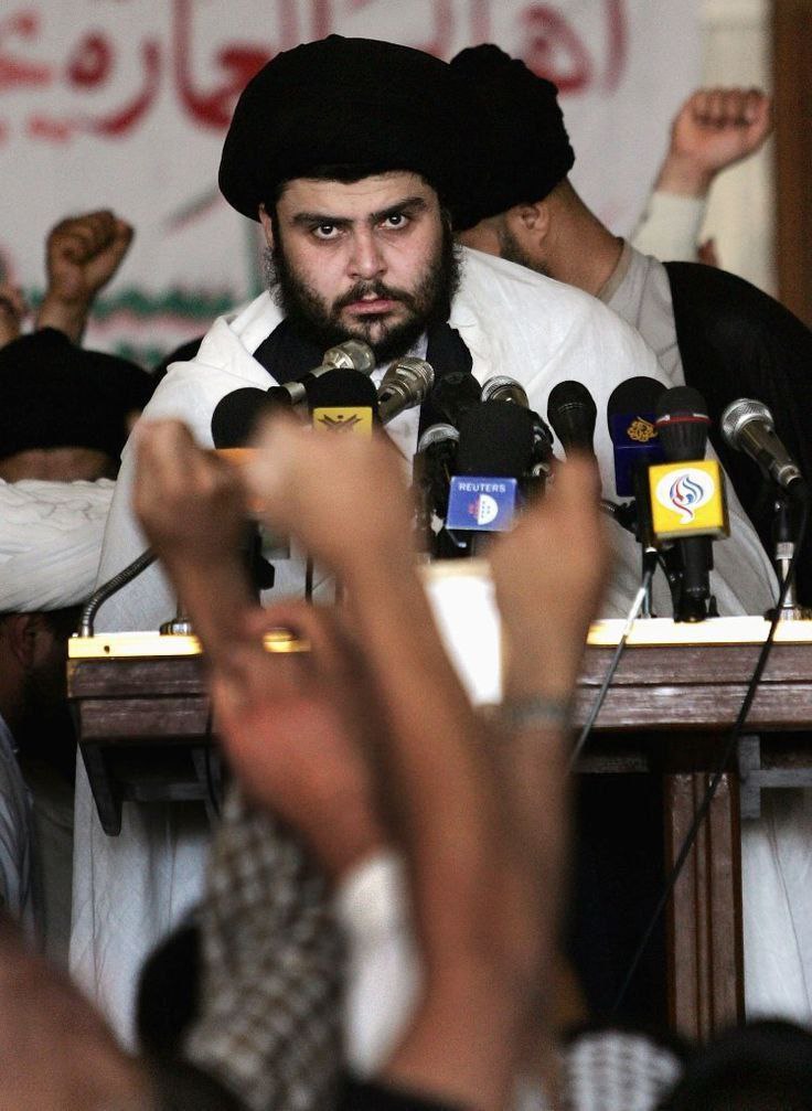 منذ نُعومةِ أظافَرِنا وأنتَ تَقودُ فَينا
لا السَّفينةِ انَحرفَت ولا الشِّراعُ أهتَزّ..

#مقاطعون