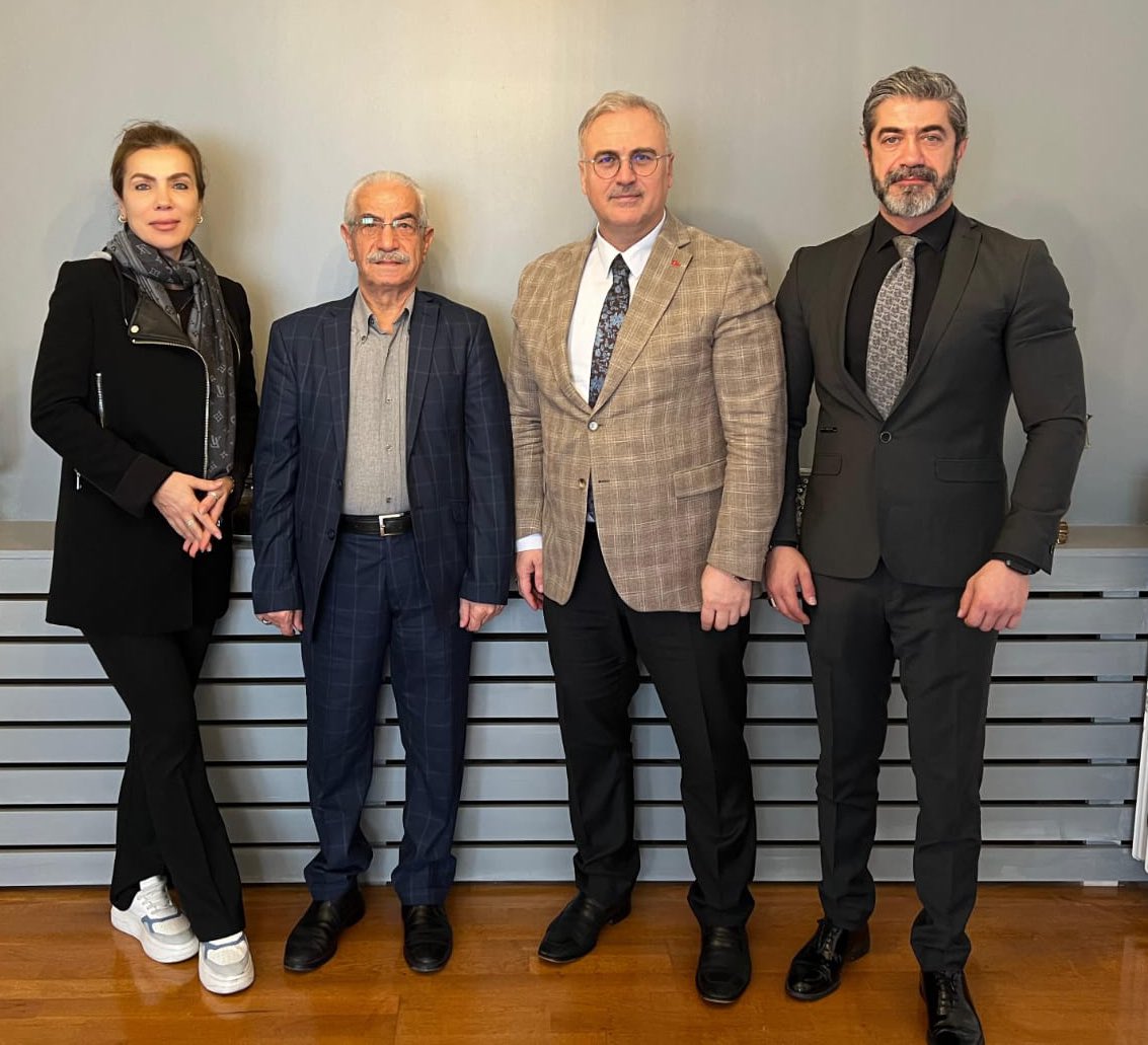 Cumhurbaşkanı Danışmanı kıymetli abim Cengizhan Başaran nazik ziyareti ile makamımızı şereflendirdi. Ayağına sağlık onur duydum. <a href="/cengizhanbasara/">Cengizhan BAŞARAN</a>