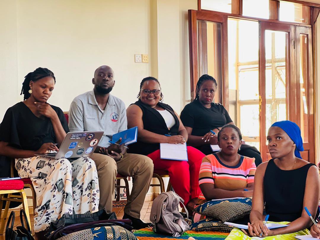 Raising Teenagers Uganda🇺🇬 tweet media