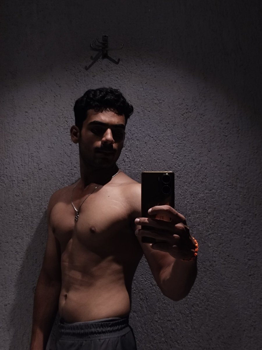 Vishesh80839's tweet image. Not showing off, just staying consistent.

#RealProgress&quot;