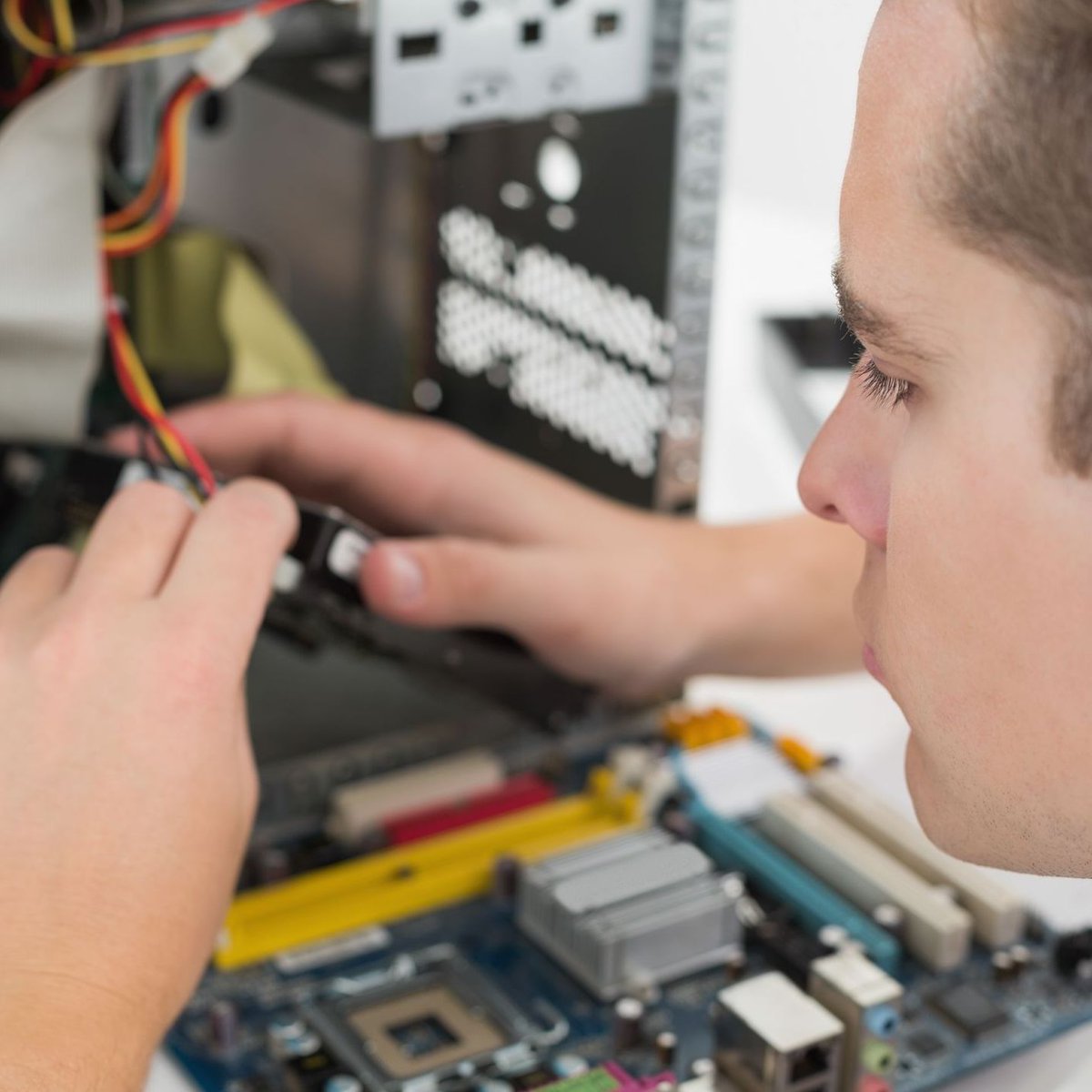 PalmCoastPCSvcs's tweet image. Working with a slow PC can be frustrating. Our computer repair experts handle all fixes to improve your system’s performance. Contact us today and get back online!
#ComputerRepair
pcservicespalmcoast.com/about-us/