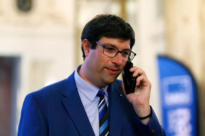 🎉 Bon anniversaire à notre député <a href="/BrosseAnthony/">Anthony Brosse</a> !

Les Jeunes en marche du Loiret lui adressent tous leurs vœux de réussite pour l’année à venir, au service de nos territoires et de nos valeurs.

Merci pour votre engagement au service des loirétrains 🇫🇷