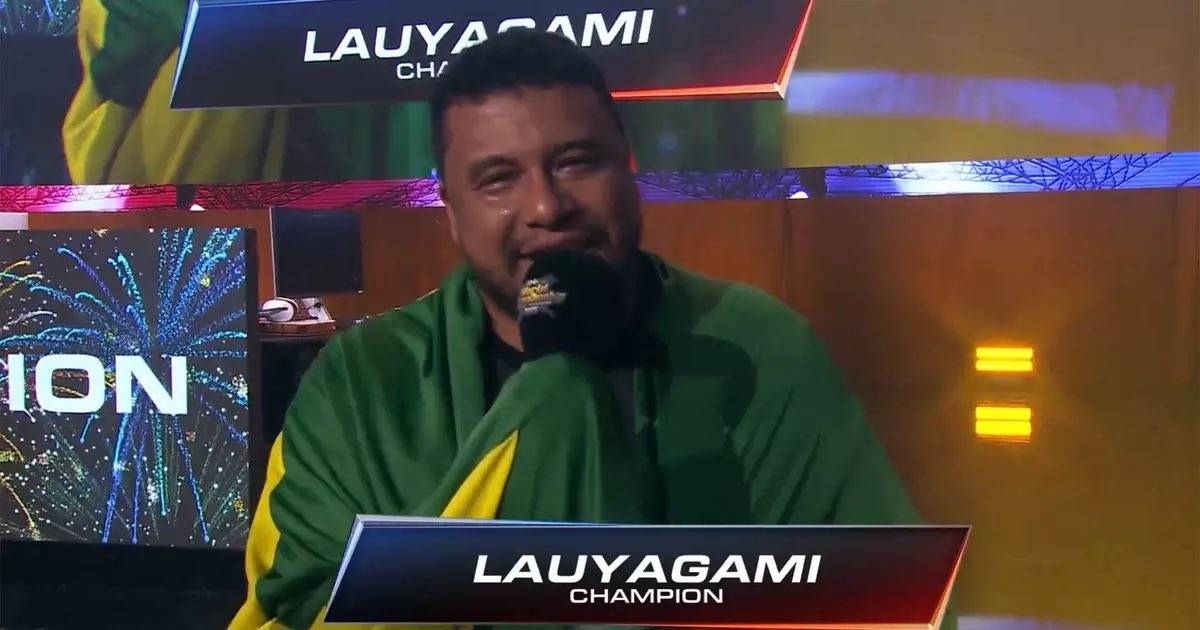 Muito legal ver vários portais cobrindo a vitória do <a href="/Lauyagami1/">Lauyagami</a> no mundial de #KOFXV. Esperamos que continuem dando holofote para a FGCBR pois as pratas da casa são inúmeras. 2025 foi um ano incrível e 2026 será mais incrível ainda.

Continuem cobrindo.

Nós estamos de olho… 👀