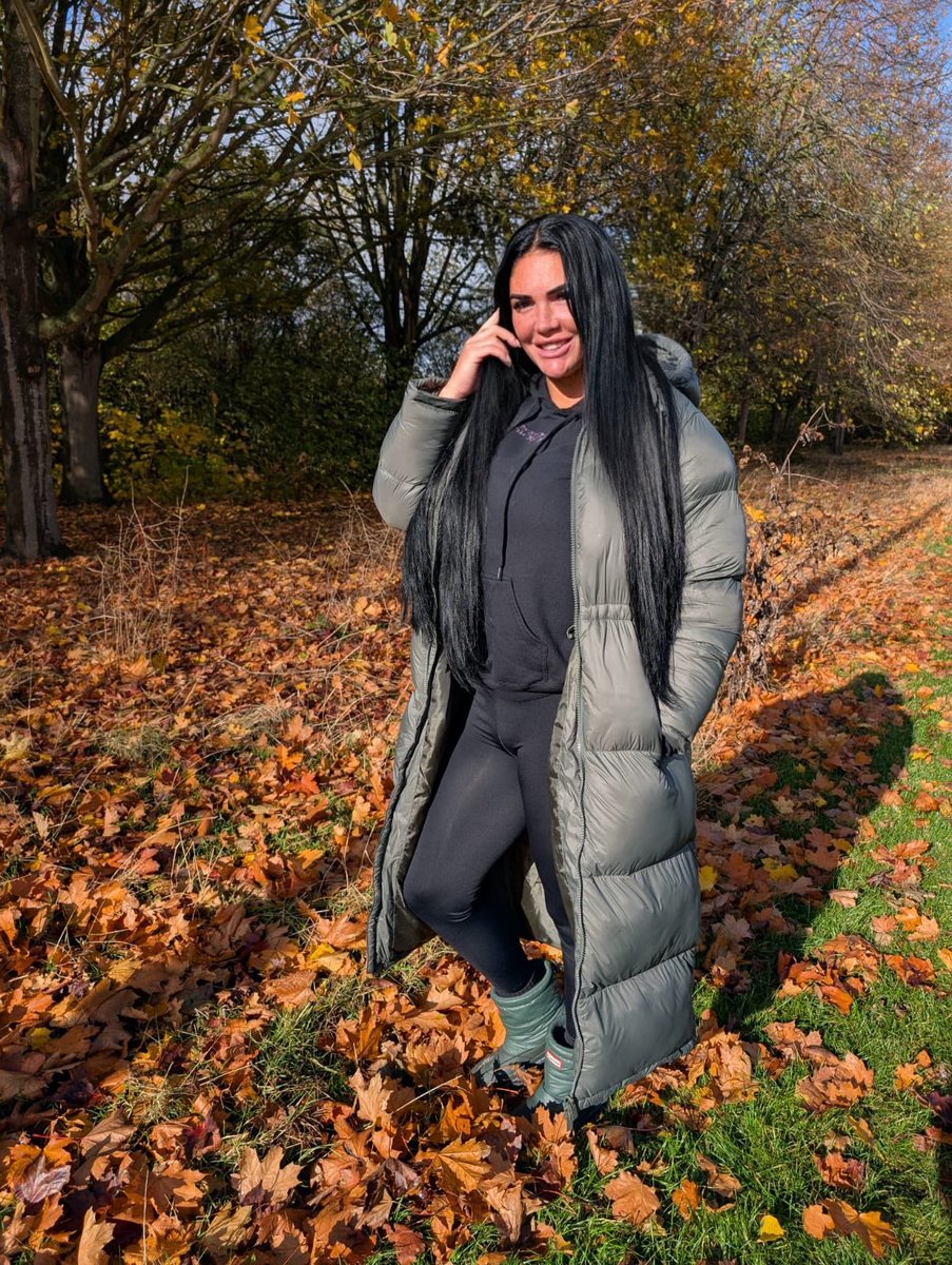 EmmaLeighonline's tweet image. Is it winter or still autumn ?