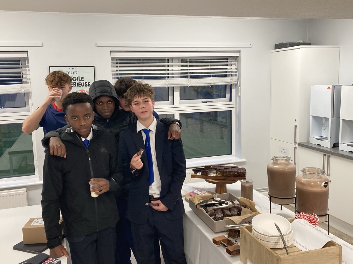 Chocolates treats with friends 😊🦅😊🦅