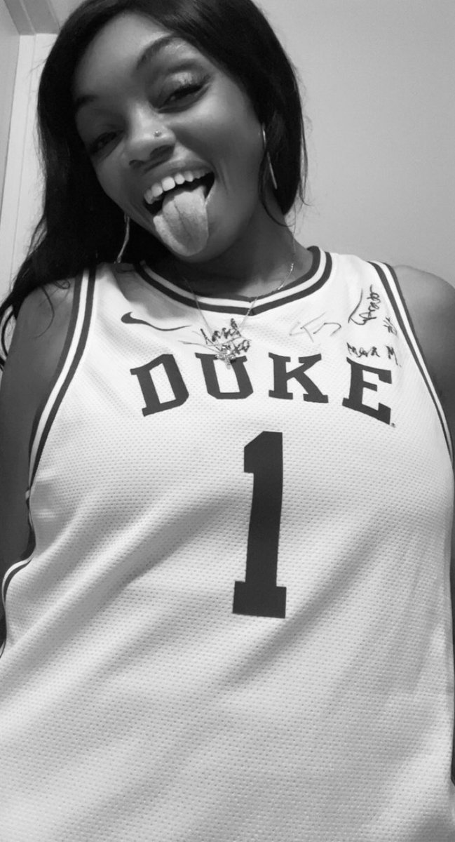 𝐓𝐈𝐅𝐅𝐀𝐍𝐘 tweet media