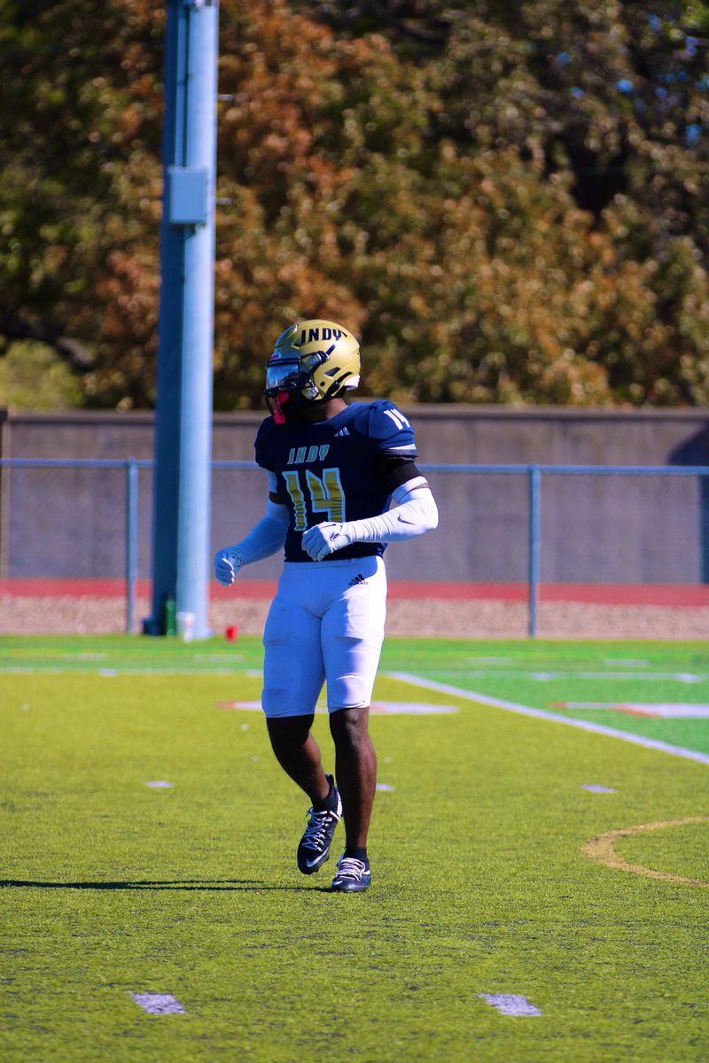 Updated season tape 🐶 
6’0 200LB safety 
INTs✅
Man to man✅
Zone coverage✅
Run Fits✅
TFLs✅
Big hits✅
PBUs✅
Open field tackles✅
Sideline to sideline✅
Film don’t lie‼️ 

hudl.com/v/2T838L

<a href="/Coach_CDahlke/">Chandler Dahlke</a> <a href="/CoachDonerson/">Keith Donerson</a> <a href="/chance_main/">MAIN.</a> <a href="/DreamU_IndyFB/">Indy CC Football</a> <a href="/JuCoFootballACE/">JuCo Football Forer</a>