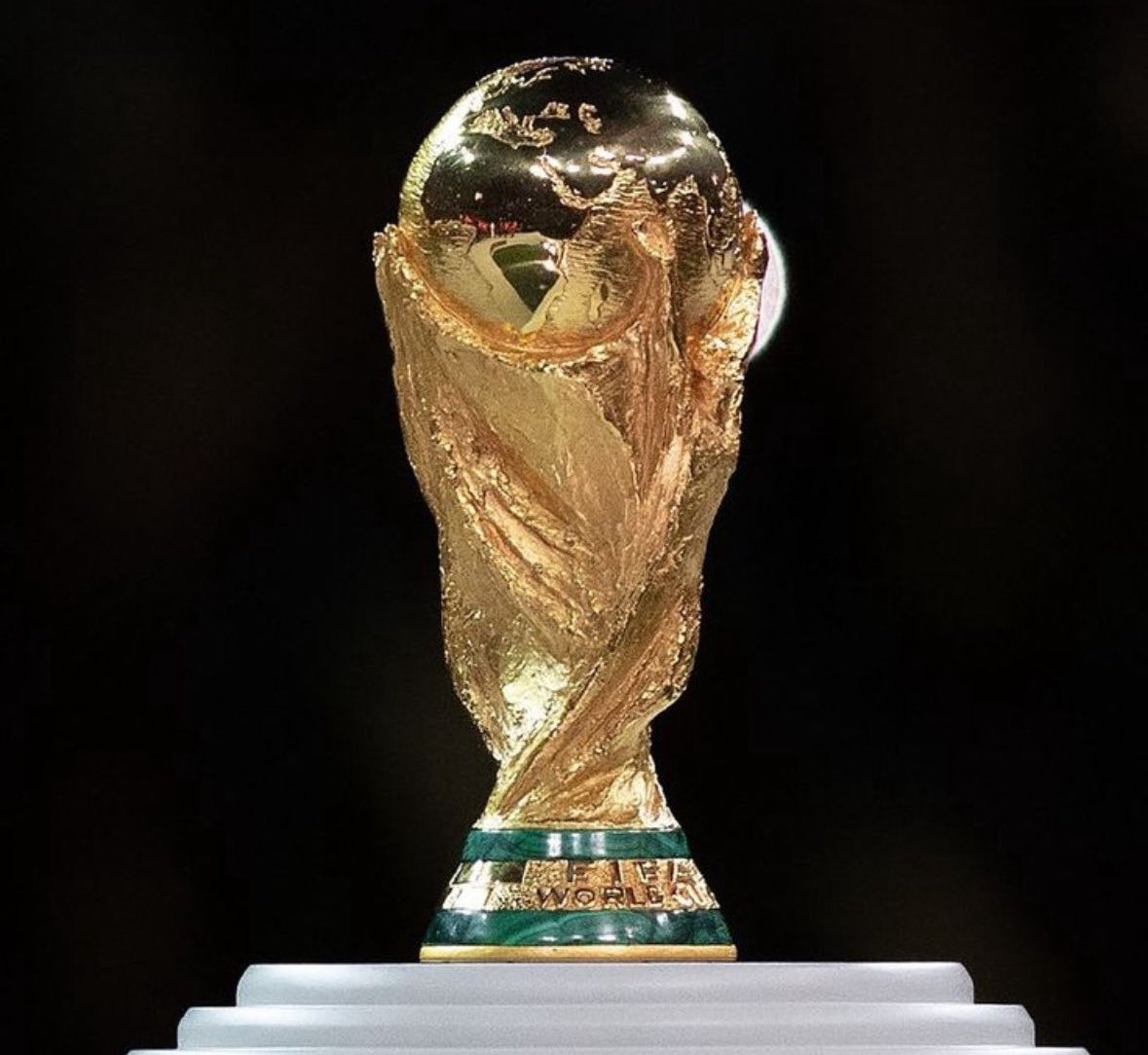 🚨🗣️Cristiano Ronaldo: “The wedding date? We plan to do it AFTER the World Cup, WITH the trophy.”