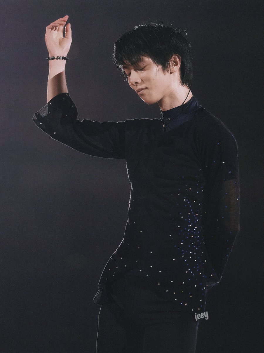 mystery black raison 🖤