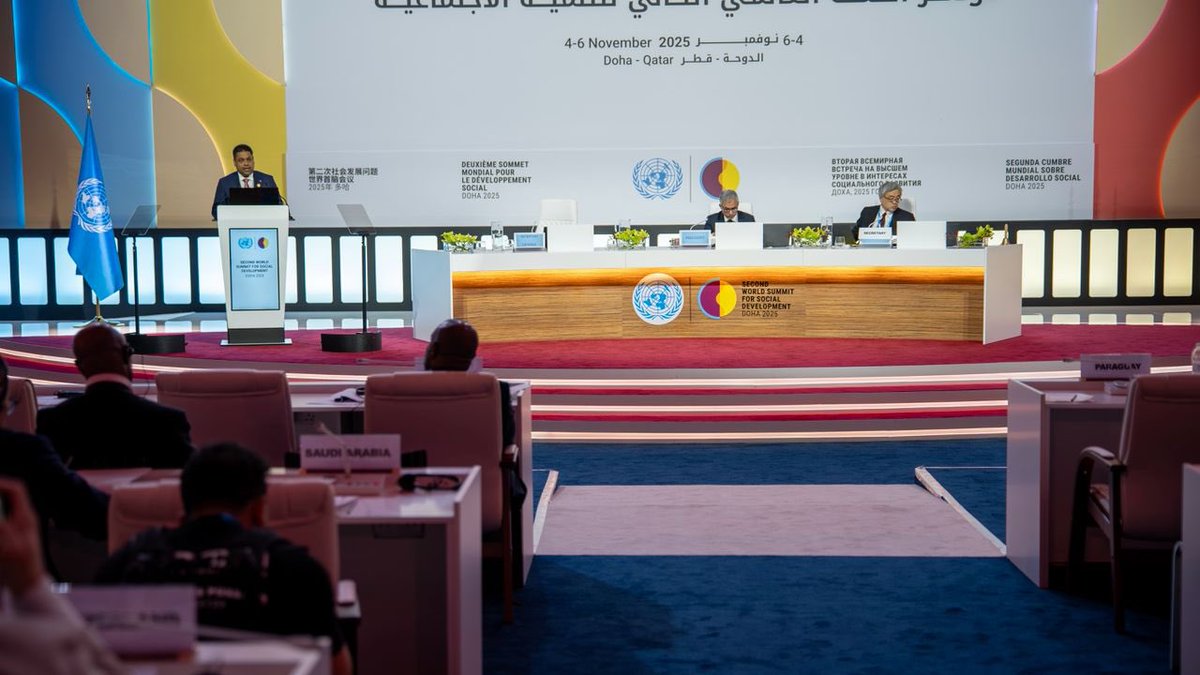 📃 | 𝐂𝐎𝐌𝐌𝐔𝐍𝐈𝐐É 𝐃𝐄 𝐏𝐑𝐄𝐒𝐒𝐄

Le Président du Conseil Présidentiel de Transition, S.E.M. <a href="/Lsaintcyr/">Laurent Saint-Cyr</a> , a prononcé, lors du Deuxième Sommet mondial pour le développement social tenu à Doha, un vibrant plaidoyer en faveur d’une mobilisation internationale pour le