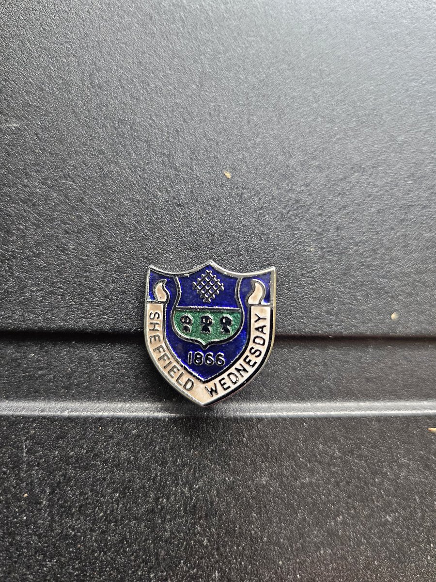 OK all <a href="/swfc/">Sheffield Wednesday</a> supporters. Having a clear out earlier I found this badge. It's an SWFC badge I don't recognise and why 1866 not 1867? Away you go