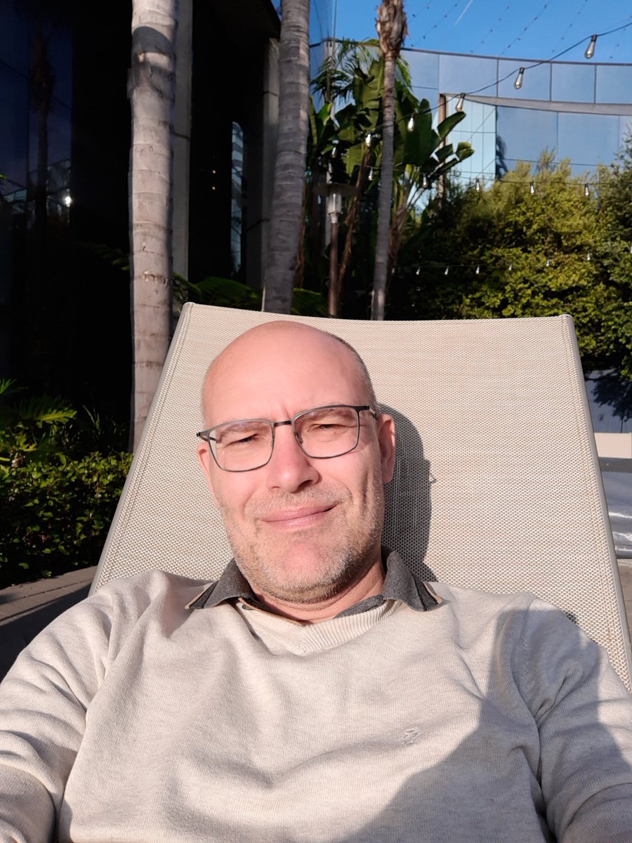 Throwback to a work visit in San Diego a few years back - what a fantastic city..

What is your favorite city?😘