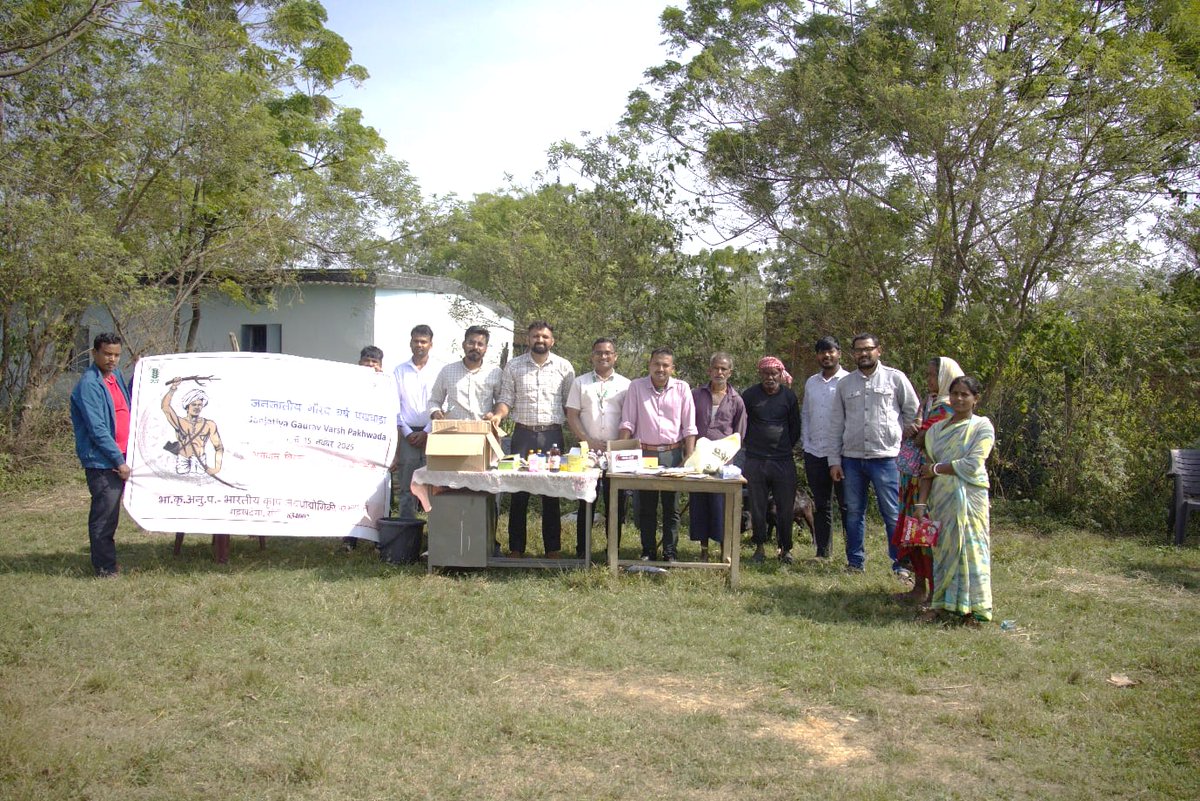 Day 4 of Janjatiya Gaurav Pakhwada 2025:
ICAR-IIAB, Ranchi organized a programme on “Health and Wellness among Tribal Livestock Farmers” at Saboy Bagan, Garhkhatanga. #JanjatiyaGauravPakhwada #OneHealth #TribalEmpowerment #farmers