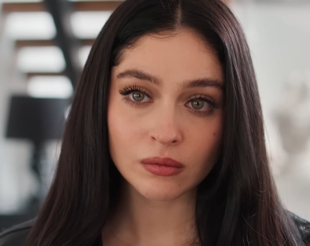 Leyla nerede?                        Leyla öldü..