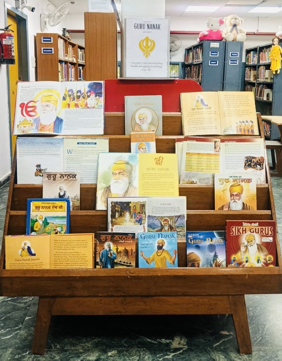 TSCSLibrary's tweet image. Book Display organised on the occasion of Birthday of Guru Nanak Dev Ji in the library and branch libraries #GuruNanakJayanti @RrrlfKolkata
