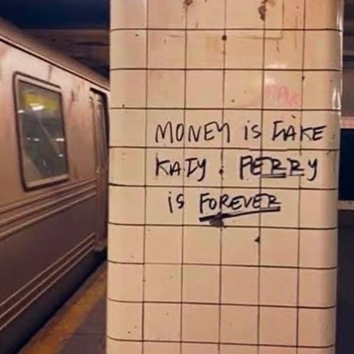 TimeLordAlex's tweet image. We are so ready Godty! #Bandaids #KatyPerryIsComing