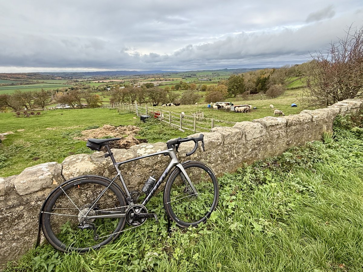 Rode out East with the Kiwi today to avoid the rain. Took in Almscliffe Crag climb on the way out to Wetherby &amp; Creskeld Lane climb on the way back. Just one heavy shower, but so warm for November! We were able to sit outside at the Cafe.
