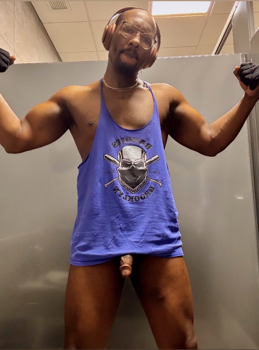 It’s #Vote day, NYC! Cast your ballot 😝🗳️