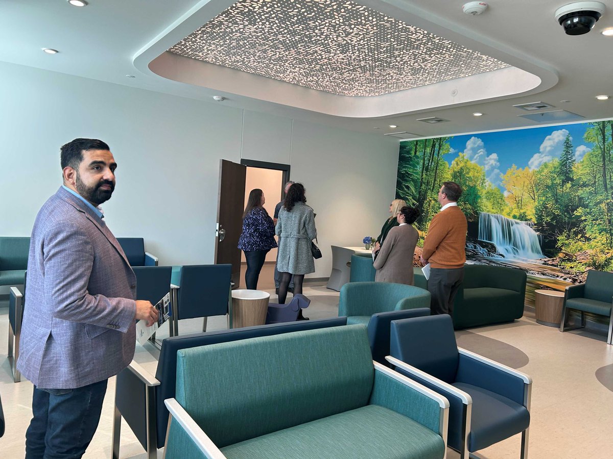 DevelopNebraska's tweet image. Thank you to @ChildrensNE for a tour of the new Behavior Health &amp;amp; Wellness Center in Omaha!
 
What an amazing facility! It will open in January to provide mental health services to children and adolescents in Nebraska.
 
DED is grateful to support the center with ARPA funding.