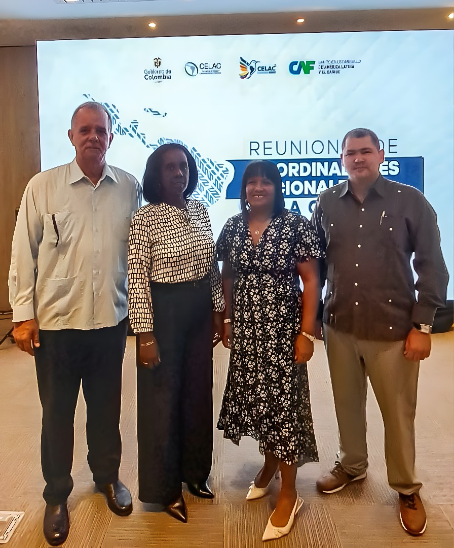 🇨🇺 | La viceministra de Relaciones Exteriores de Cuba, y coordinadora nacional ante la Comunidad de Estados Latinoamericanos y Caribeños, <a href="/AnayansiRCamejo/">Anayansi Rodríguez Camejo</a>, encabeza la delegación cubana en la XIX Reunión de Coordinadores Nacionales.

🔗cubaminrex.cu/es/participa-c…
