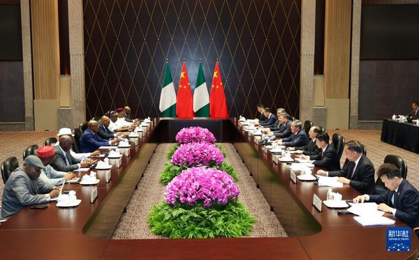 China is willing to deepen cooperation with Nigeria in both traditional and emerging sectors, Premier Li Qiang said during his meeting with Abbas Tajudeen, Speaker of the House of Representatives of Nigeria, in Shanghai on November 4.