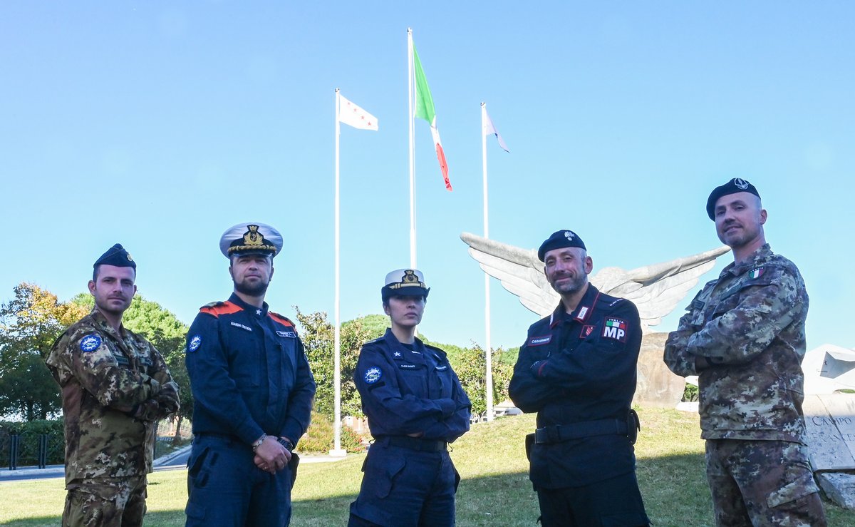 EUNAVFOR_MED's tweet image. Today we celebrate #4novembre Italian Armed Forces Day.
United in gratitude to those who serve with courage and dedication. 
#ForzeArmate @_Carabinieri_ @Esercito @ItalianNavy @Aeronautica_M #ItalianArmedForces