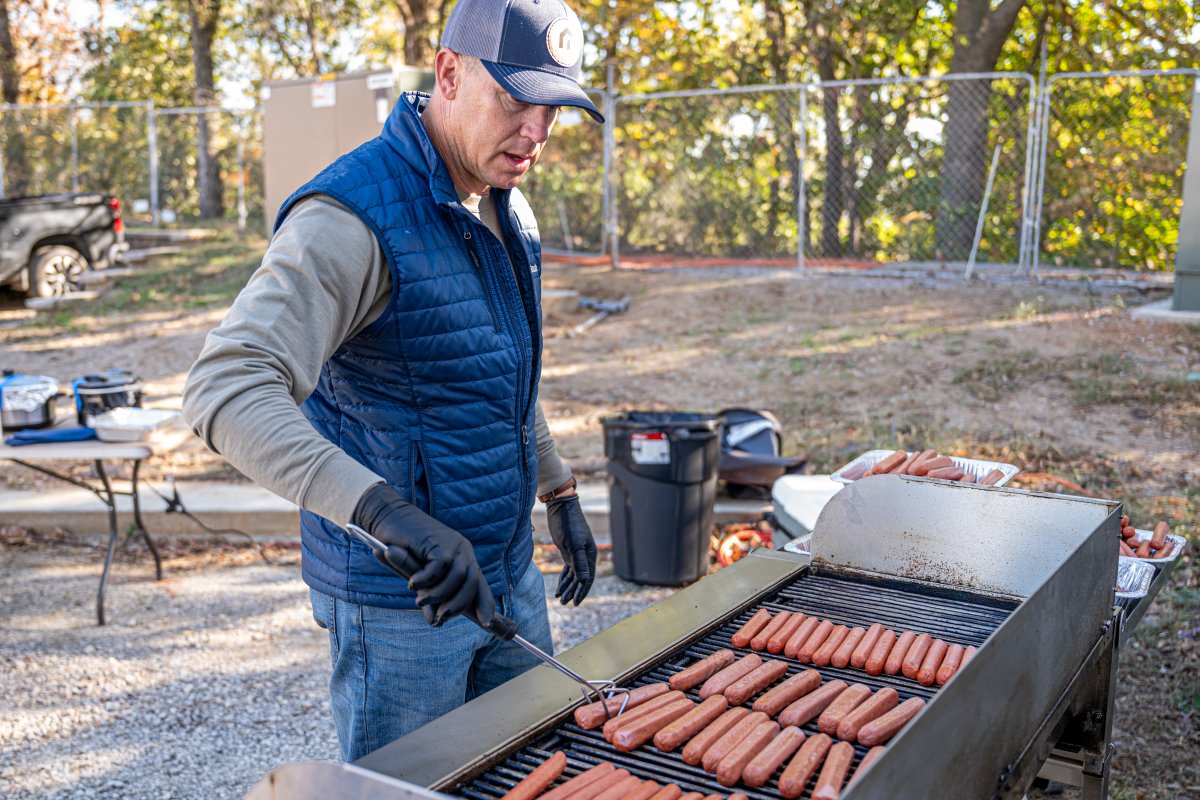 Straub Construction tweet media