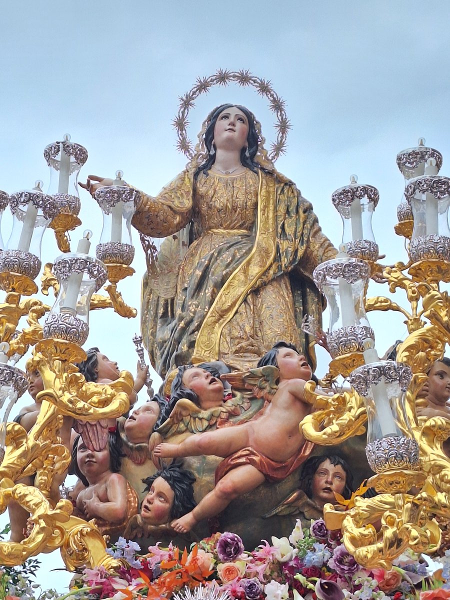 #MediadoraYCorredentora Por la Gracia de Dios. 
<a href="/aciprensa/">ACI Prensa</a>