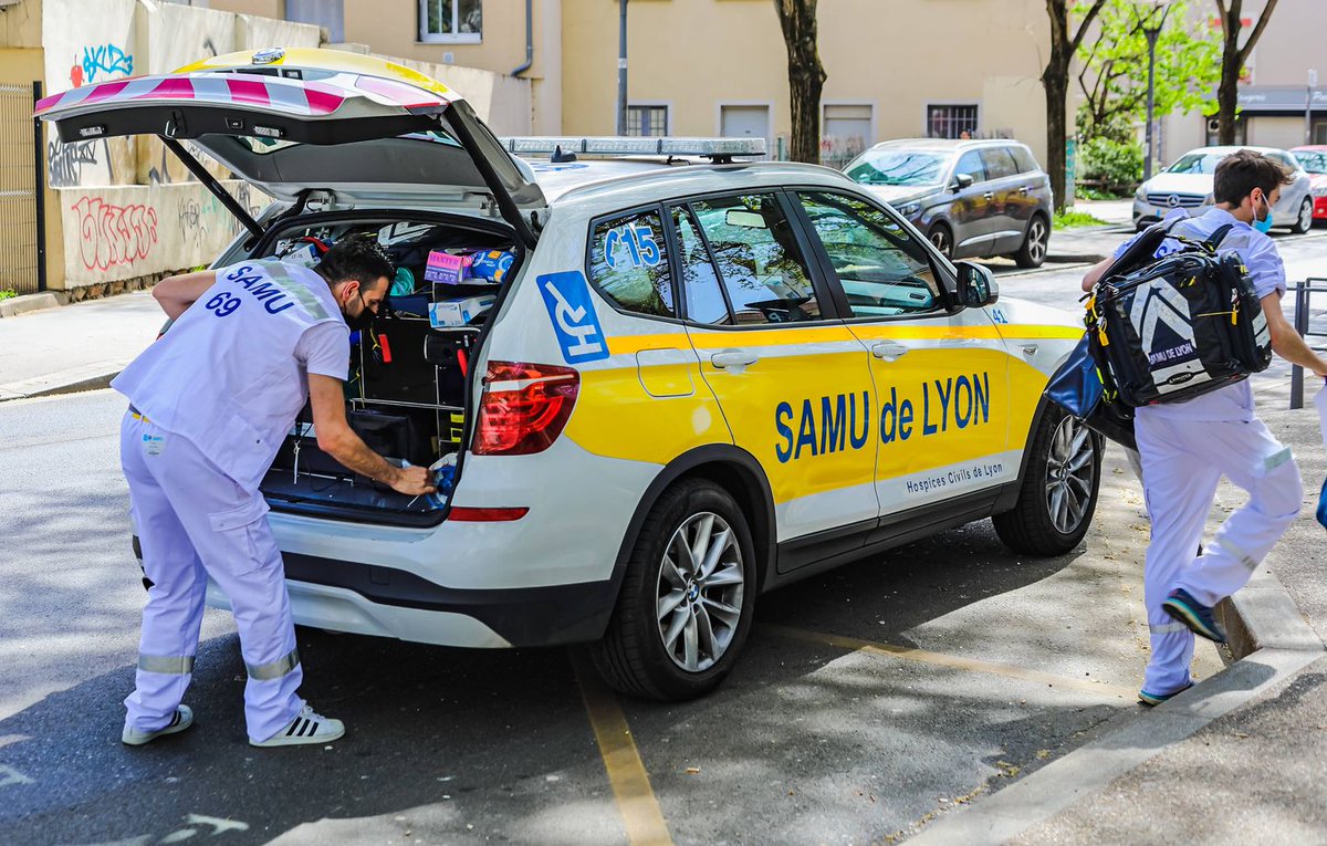 Lyon : Un homme de 29 ans fait une chute mortelle du 5e étage de son immeuble dlvr.it/TP49H0
