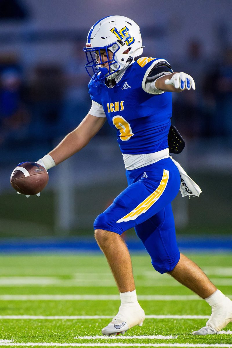 Levipatton100's tweet image. Excited to be nominated for the Whataburger Super Team as a PUNTER! Cast your vote here — your support means a lot! 
👉 texasfootball.com/whataburger-su…

@LCEagleFootball @LCHSEagles @pchristy11 @tapps247 
@806hsscmedia @RandyRosetta @aust_31 @CubPatton @TXPrivateFBGuy @padillapoll