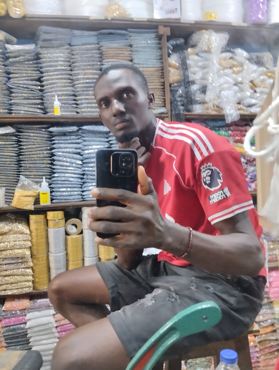 Okwudili90's tweet image. Anything wey dem use sew clothes 

Tailoring 🪡 materials and designs.
Location na Onitsha to the world 🌎