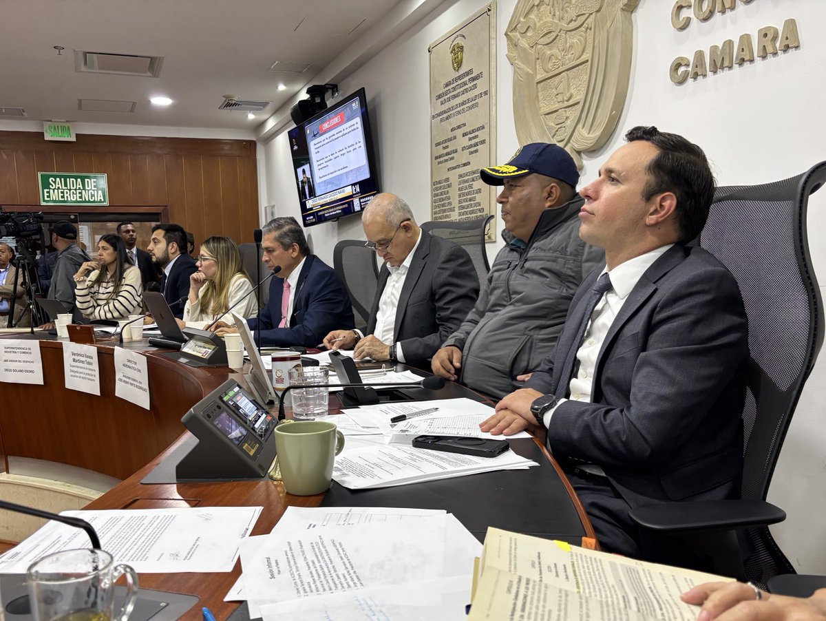 Comisión Sexta tweet media