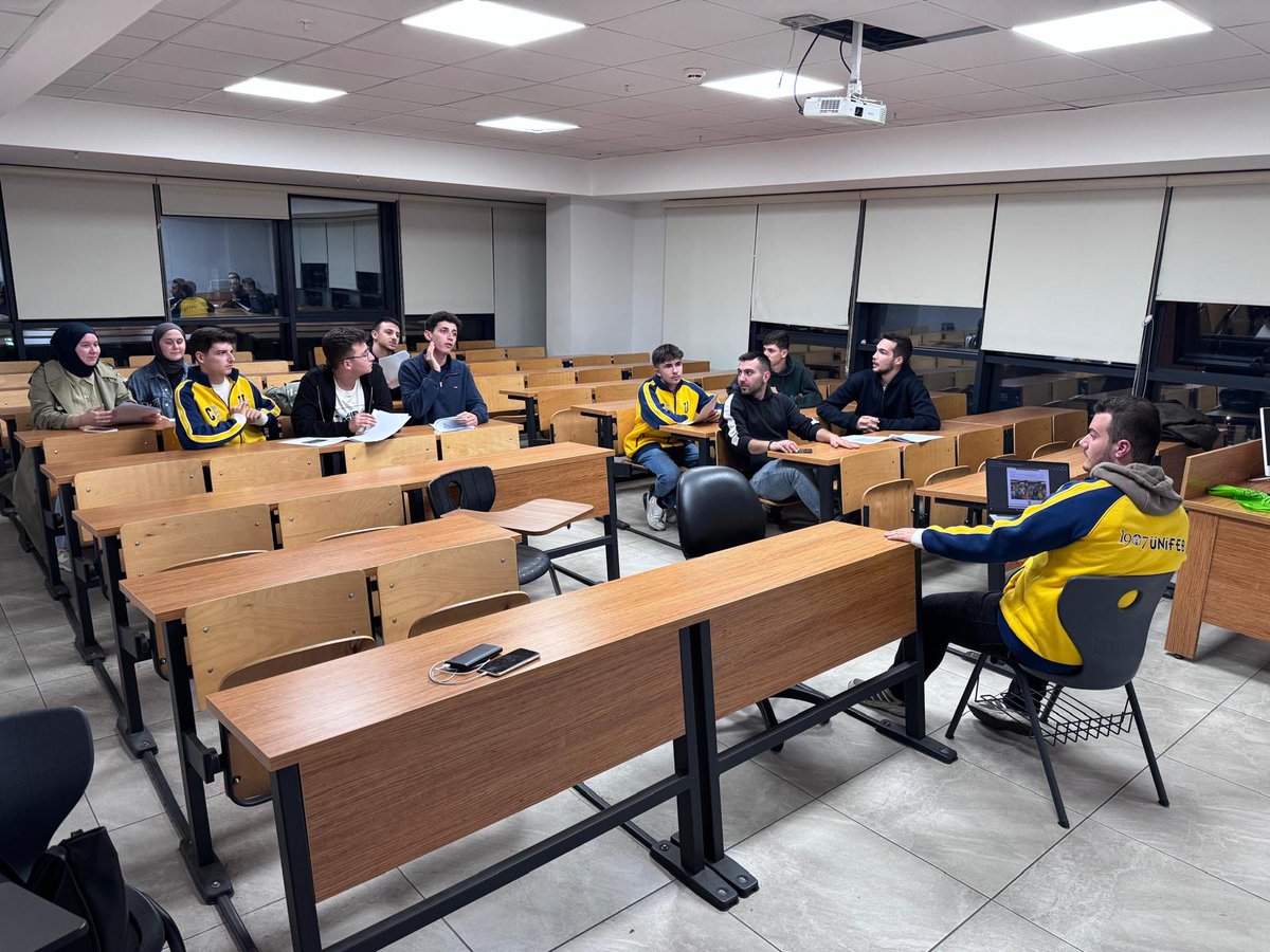 1907 ÜNİFEB Yeni Yüzyıl Üniversitesi örgütlenmesi olarak Güz Dönemi 1. Proje Toplantısı’nı gerçekleştirdik. Katılım gösteren tüm arkadaşlarımıza teşekkür ederiz.