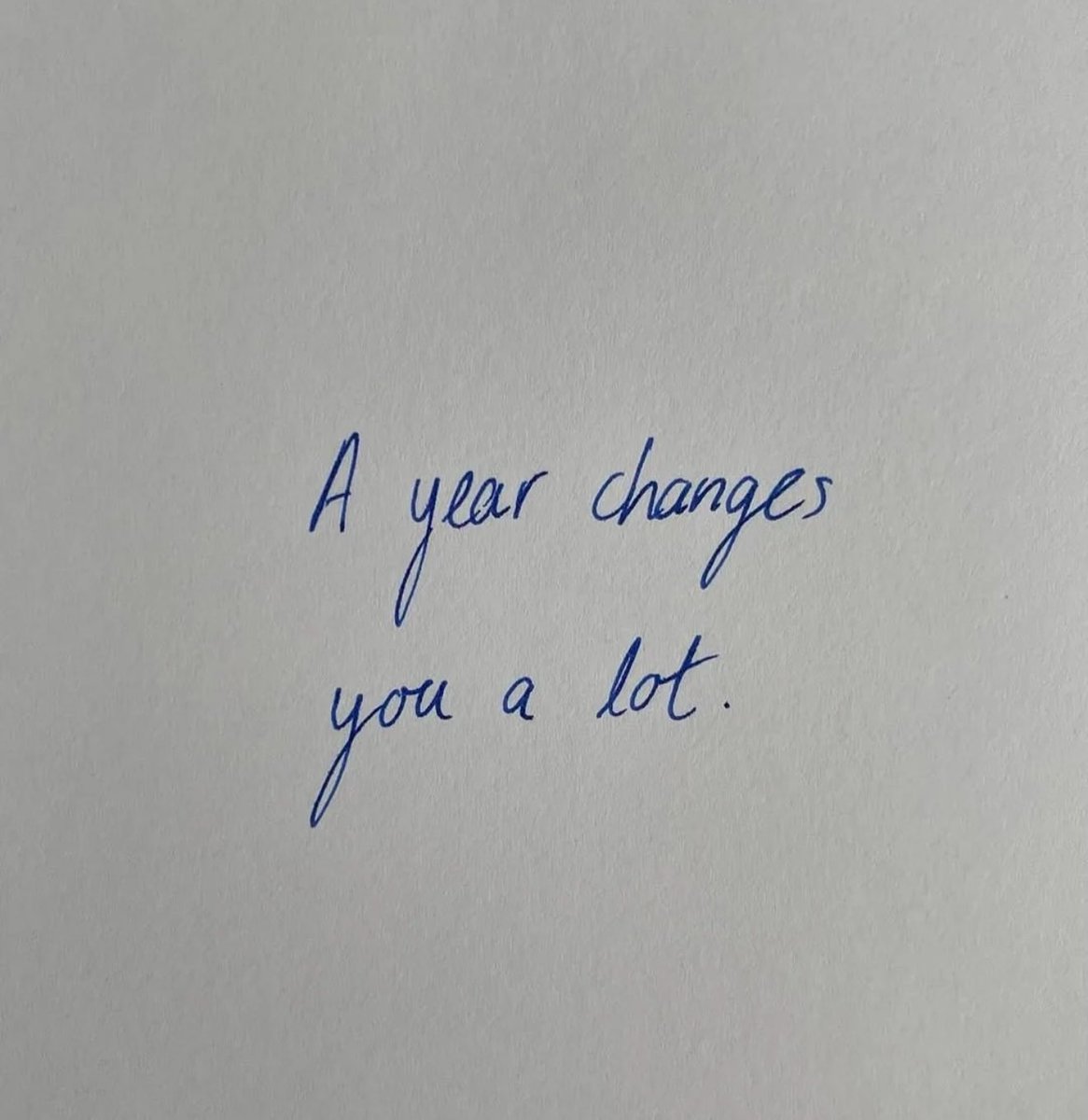 قبل ما تخلص ال٢٠٢٥
اديه غيرت فيكن هالسنة من تشرين ٢٠٢٤
لتشرين ٢٠٢٥؟
ما قبل و ما بعد…