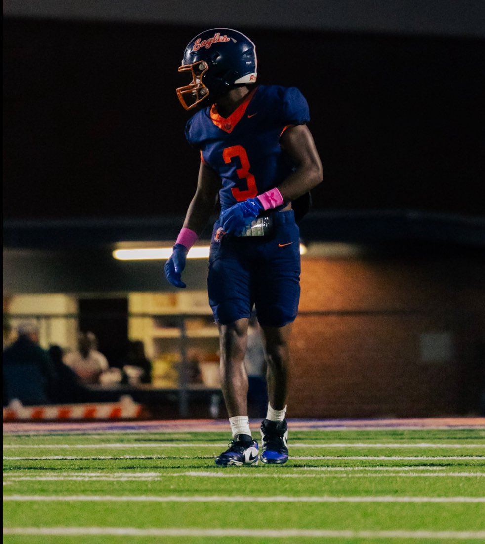 Tylil Terrell aka “Dutch tweet media