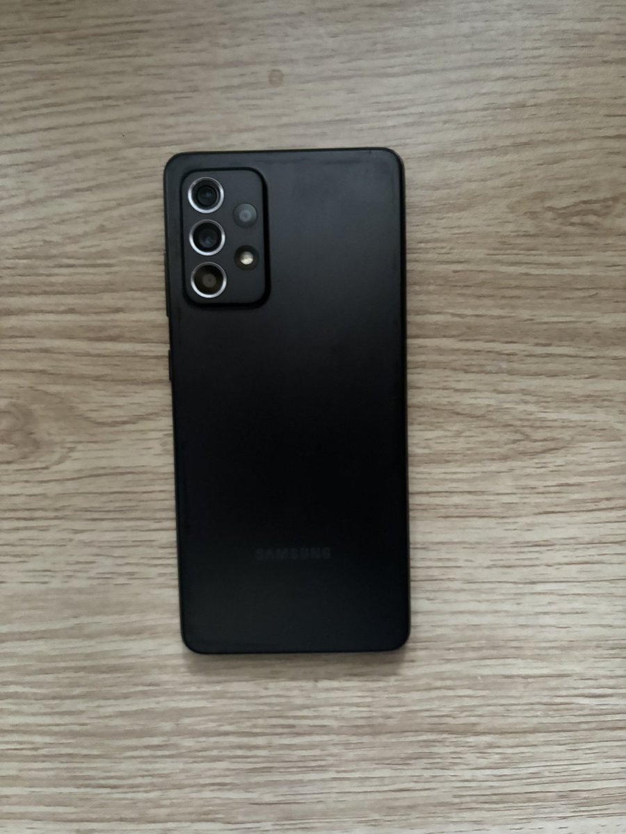 songjoko's tweet image. wts jual Samsung Galaxy A52 512gb *second
tanya2 kondisi lgsg dm aja (jujur masih baguss polll karna yang make udah tua jadi cuma buat WA, ytb, dsb)
price : 2,7 jt 
📍dom solo 
bisa oren
#wts #samsungsecond #zonauang #wtssamsung #jualhp #jualsamsung