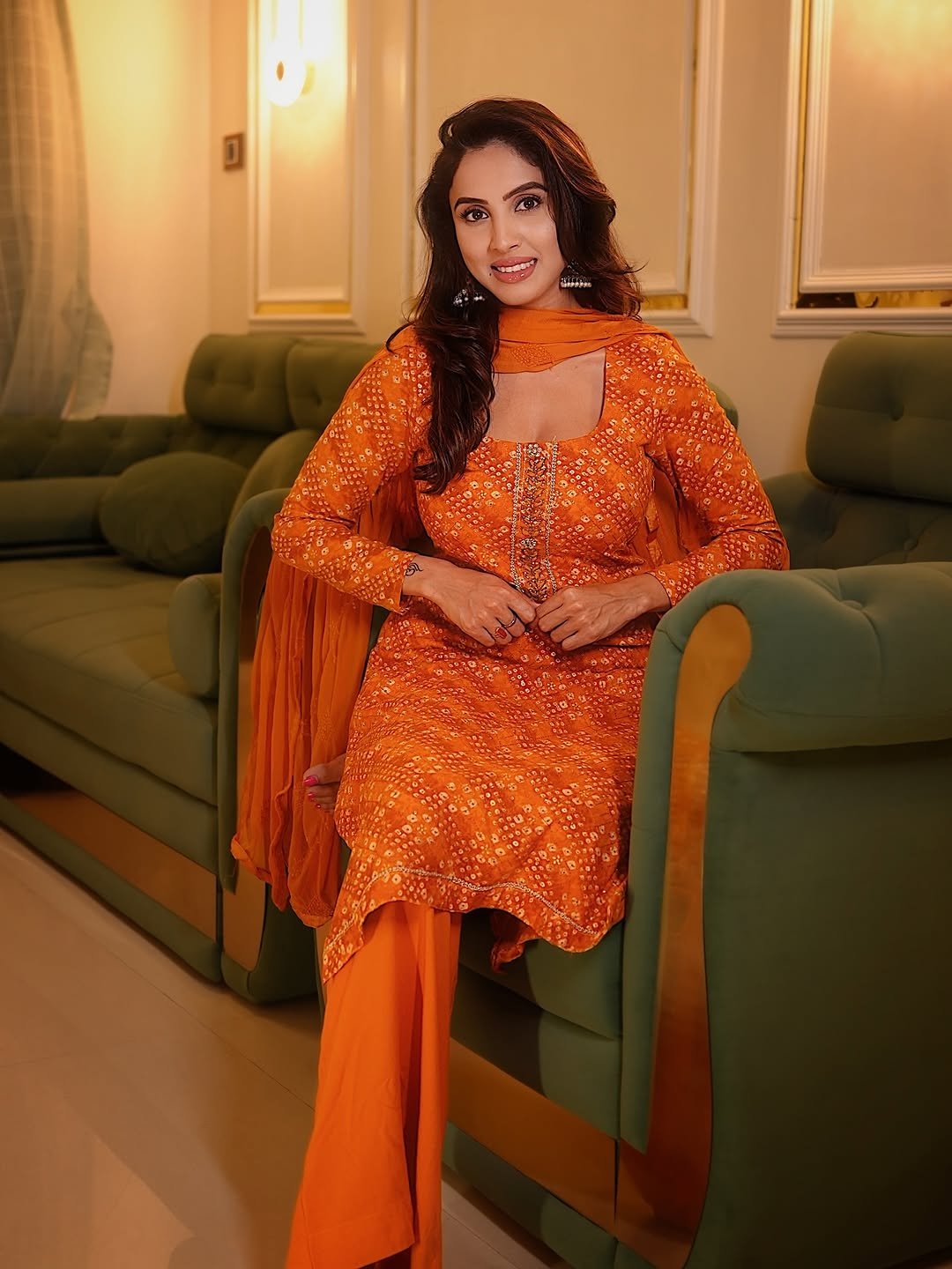 G47ScvqbQAAEr2Q?format=jpg&name=large