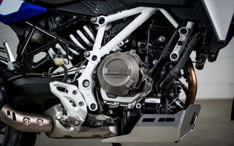 VertuMotorcycle's tweet photo. Introducing the new BMW F 450 GS.

Full specs and images >> https://t.co/mnadpxvKFq

#BMWMotorrad #BMWBikes #BMWF450GS https://t.co/YNeSHR2SNK