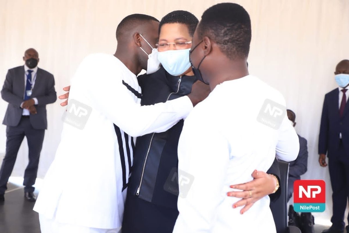 MusiriDavid's tweet image. Am wondering why this photo is trending again !