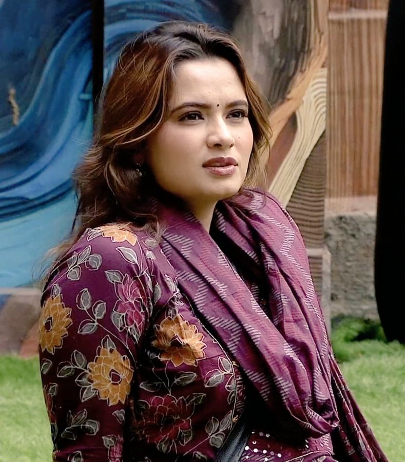 This week I will vote for Neelam ❤️🫶
NEELAM FTW 🫡❤️

#NeelamGiri #BiggBoss19