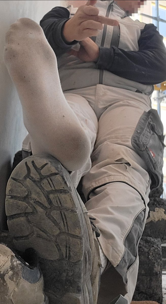 Workerboss, Workersoxs, Workerboots...Perfekter alphasmell um dein Fotzenhirn abzumelken.
Kommt in meine Dms und füllt mein Konto und sendest Amazon Gutscheine für meine Wishlist. 

#abmelken #cashmaster #findomBoss #alphaBoss #poppersdrain #CashandGo #zahlsau