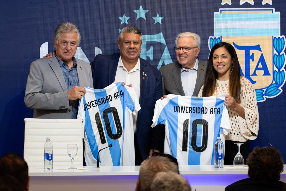Celebro el lanzamiento de UNAFA, destinado a toda la familia del fútbol argentino.

La educación es un derecho y es la base principal para formarse como persona, con una calidad de vida mejor, pero sobre todo con valores.
