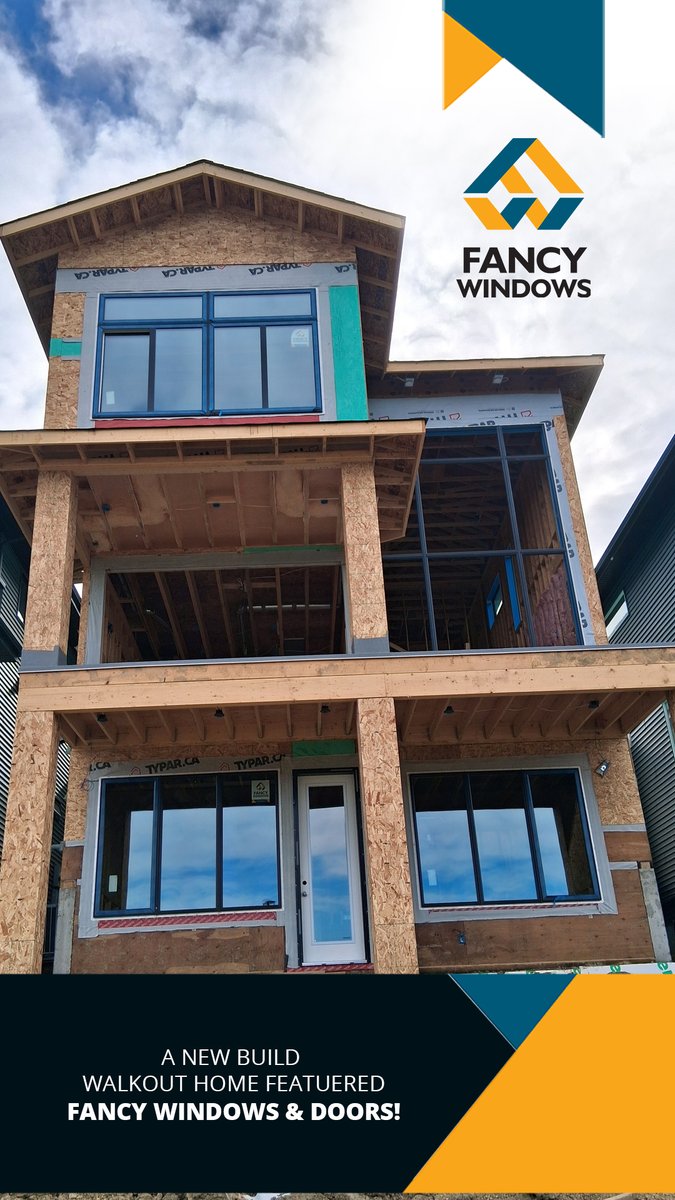 fancy_windows's tweet image. 🏗️ Another Custom Build in Progress!

This stunning walkout home is taking shape — featuring Fancy Windows &amp;amp; Doors, including an enormous window wall and patio door that fill the space with light and style.

#FancyWindows #FancyDoors #CustomHome #WindowWall #NewBuild #WalkoutHome