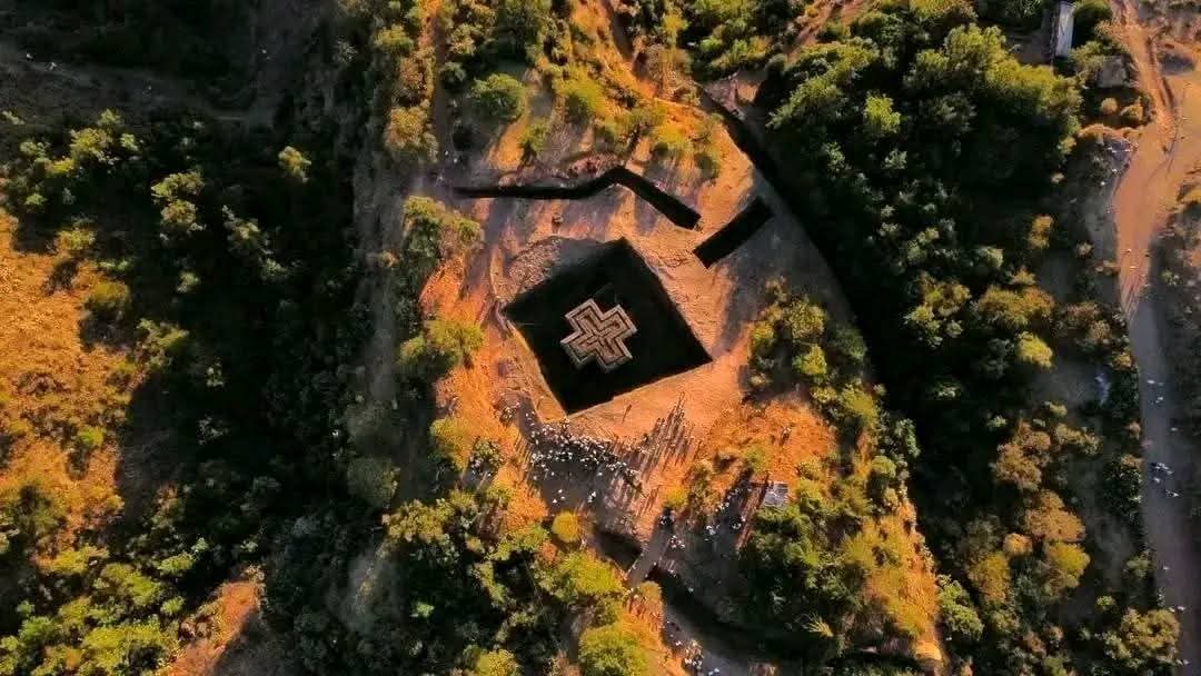 EthConPuntland's tweet image. ባለፉት 3 ወራት ብቻ ከ3.5 ሚሊዮን በላይ ቱሪስቶች የአማራ ክልልን መጎብኘታቸው ተገለፀ፡፡

It is reported that over 3.5 million #tourists visited the Amhara region in the last 3 months alone.

#ebc #Ethiopia #Amhara #tourism  @VisitAmhara_ @VisitEthiopia