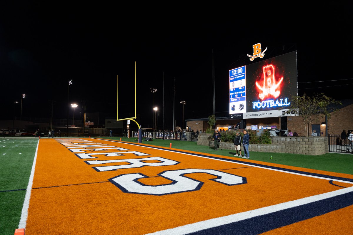 UberDisplays tweet media