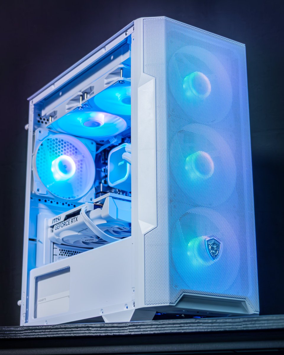🌙 AWD-IT Selene — crafted for those who play

Powered by the Intel i9 12900KF and the new RTX 5060 8GB, Selene delivers fast, fluid gameplay across your favourite titles. Every frame looks clean, every move feels instant.

Kept cool by an MSI 240mm liquid cooler and backed by